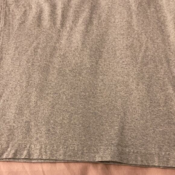 Nike Mens Sportswear Boxy Short Sleeve T-Shirt in Heather Gray. Size Small. - Picture 4 of 8